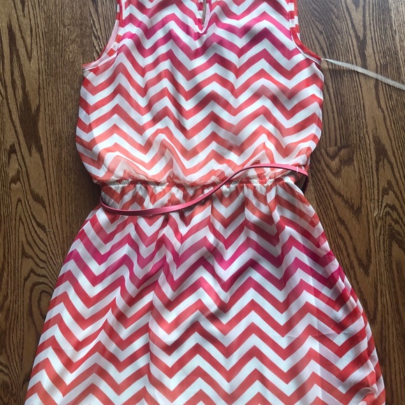 NWT dress with belt - Picture 3 of 6